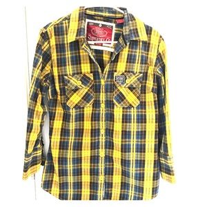 Casual button up shirt